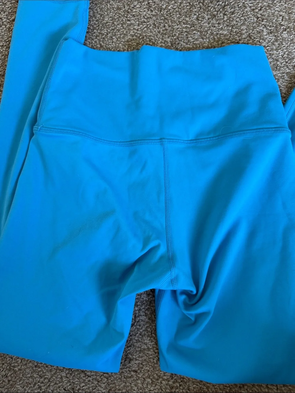 Set Active LuxForm Outfit - Picture 4 of 8